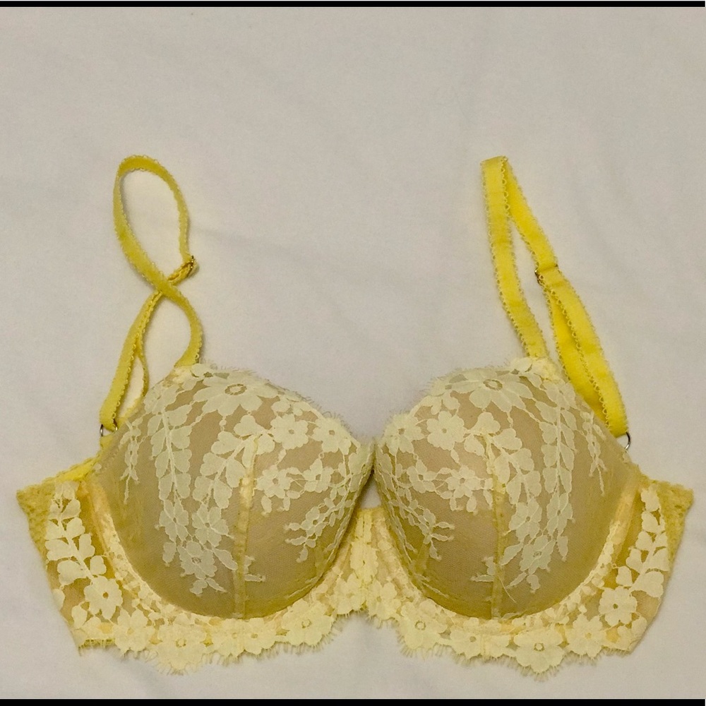 Victoria’s Secret Yellow Bra Size 34 DD